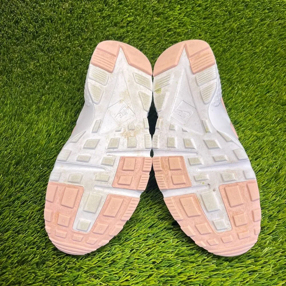 Nike Air Huarache Run‎ SE Girls Size 6.5Y Pink Running Walking Shoes Sneakers